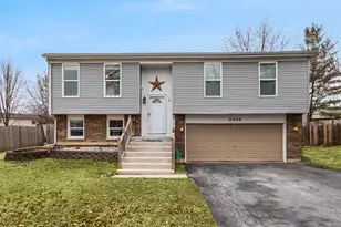 2340 Portsmouth Ct, Aurora, IL 60504 - Photo 1