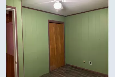 513 E Main Street, Morrison, IL 61270 - Photo 18