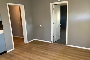 513 E Main St, Morrison, IL 61270 - Photo 8