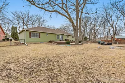 1689 Hilda Drive, Lake Holiday, IL 60552 - Photo 28