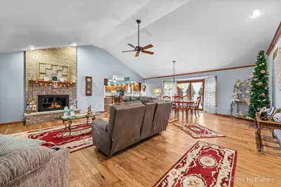 1689 Hilda Drive, Lake Holiday, IL 60552 - Photo 4