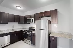 1608 W Sherwin Ave, Chicago, IL 60626 - Photo 10