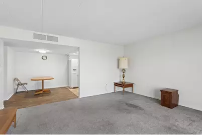 2900 Maple Avenue #4D, Downers Grove, IL 60515 - Photo 4