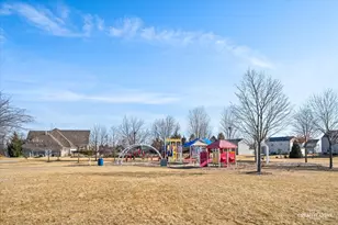 162 Bertram Dr, Yorkville, IL 60560 - Photo 14