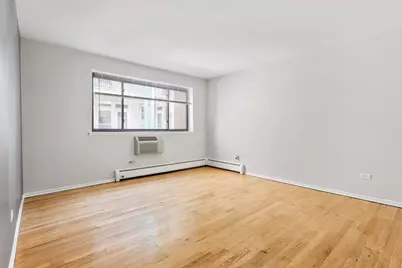 6758 N Sheridan Avenue #438, Chicago, IL 60626 - Photo 4