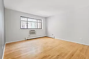 6758 N Sheridan Ave, Chicago, IL 60626 - Photo 4