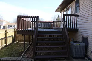 404 Galahad Rd, Bolingbrook, IL 60440 - Photo 8