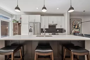 219 W Goethe St, Chicago, IL 60610 - Photo 12