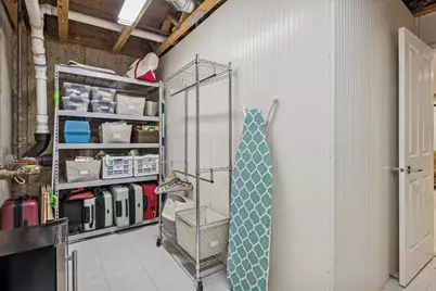 219 W Goethe Street, Chicago, IL 60610 - Photo 46