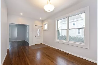 112 S Greenwood Avenue, Park Ridge, IL 60068 - Photo 2