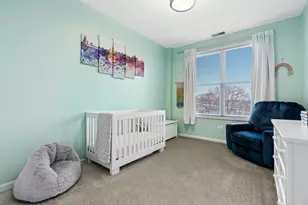 2040 W Belmont Ave, Chicago, IL 60618 - Photo 14