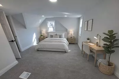 7501 W Winnemac Avenue, Harwood Heights, IL 60706 - Photo 12