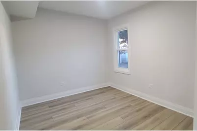 7501 W Winnemac Avenue, Harwood Heights, IL 60706 - Photo 10