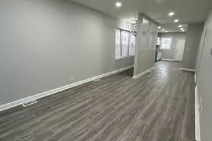 147 E 118th Pl, Chicago, IL 60628 - Photo 6