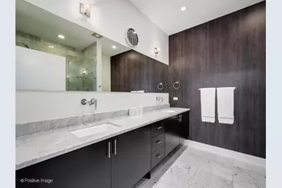 23 N Aberdeen Street #2N, Chicago, IL 60607 - Photo 18