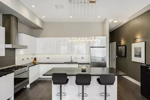 23 N Aberdeen St, Chicago, IL 60607 - Photo 10