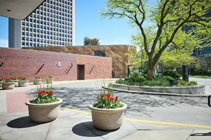 5415 N Sheridan Rd, Chicago, IL 60640 - Photo 32