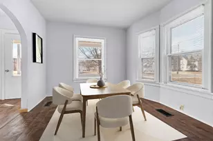 2126 9th St, Rockford, IL 61104 - Photo 8