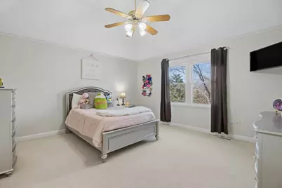 2711 Wendy Drive, Naperville, IL 60565 - Photo 30