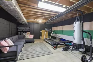 9526 Lawndale Ave, Evanston, IL 60203 - Photo 44