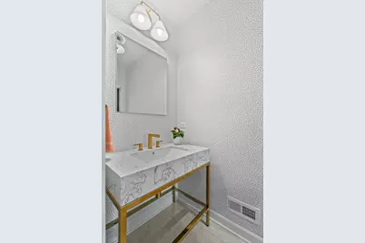 9526 Lawndale Avenue, Evanston, IL 60203 - Photo 26