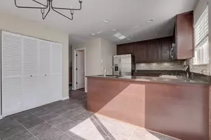 14644 Paul Revere Ln, Plainfield, IL 60544 - Photo 8