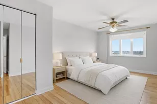 9332 Landings Ln, Des Plaines, IL 60016 - Photo 14