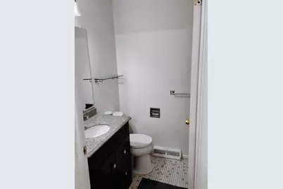 553 W Park Avenue #A, Libertyville, IL 60048 - Photo 12