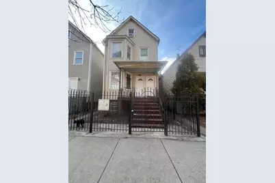 8220 S South Shore Dr Avenue, Chicago, IL 60617 - Photo 2