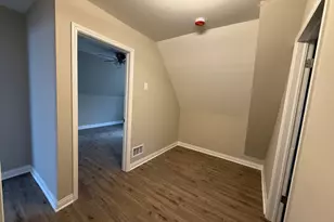 10154 S Calumet Ave, Chicago, IL 60628 - Photo 20