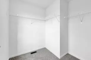 324 Basin Ct, Saint Charles, IL 60174 - Photo 14