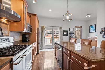 2936 W Belden Avenue, Chicago, IL 60647 - Photo 10