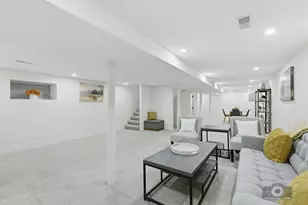 7950 S Wood St, Chicago, IL 60620 - Photo 18