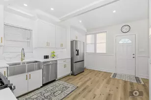 7950 S Wood St, Chicago, IL 60620 - Photo 8