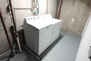 1996 Georgetown Ln, Hoffman Estates, IL 60169 - Photo 30