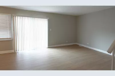 1996 Georgetown Lane, Hoffman Estates, IL 60169 - Photo 8