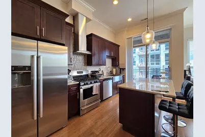 [Address not provided], Chicago, IL 60607 - Photo 4