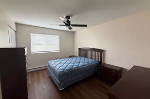 222 Madison St, Joliet, IL 60435 - Photo 20