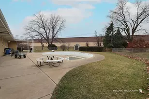20W371 Diversey Ave, Addison, IL 60101 - Photo 22