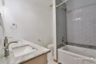 20W371 Diversey Ave, Addison, IL 60101 - Photo 16