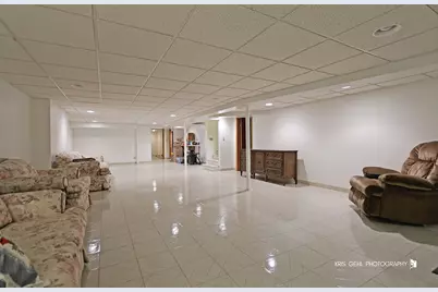 20W371 Diversey Avenue, Addison, IL 60101 - Photo 20