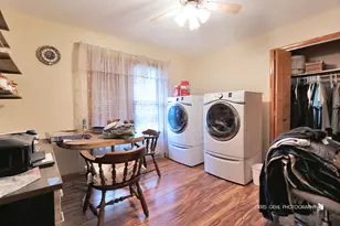 20W371 Diversey Ave, Addison, IL 60101 - Photo 16