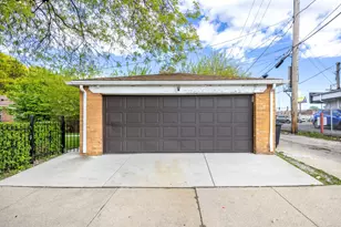 57 W 78th Pl, Chicago, IL 60620 - Photo 22