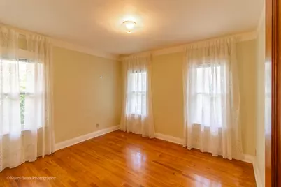 269 Shenstone Road, Riverside, IL 60546 - Photo 12