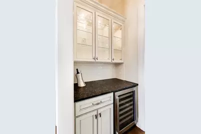 2403 Old Glenview Road, Wilmette, IL 60091 - Photo 14