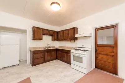 614 Walnut Street, Waukegan, IL 60085 - Photo 12