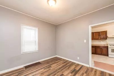 614 Walnut Street, Waukegan, IL 60085 - Photo 10