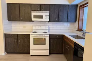 [Address not provided], Skokie, IL 60077 - Photo 6