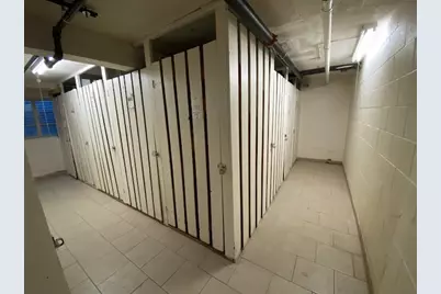 [Address not provided], Skokie, IL 60077 - Photo 16