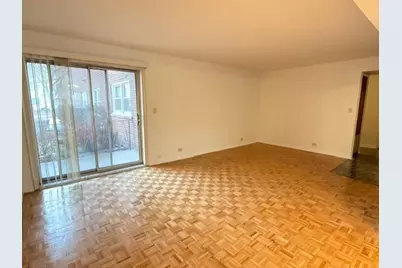 [Address not provided], Skokie, IL 60077 - Photo 4